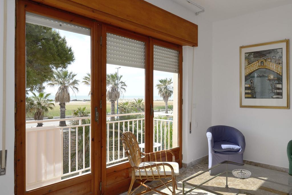 ポルト・エンペードクレApp.Ti Scala Dei Turchi Tetideアパートメント 部屋 写真