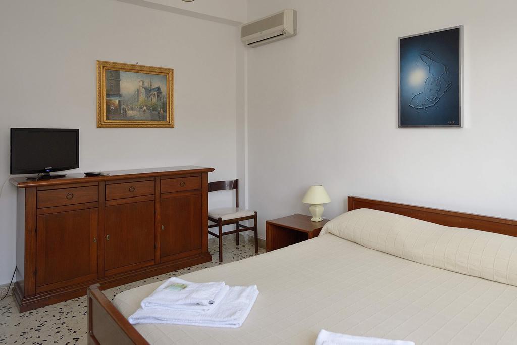 ポルト・エンペードクレApp.Ti Scala Dei Turchi Tetideアパートメント 部屋 写真