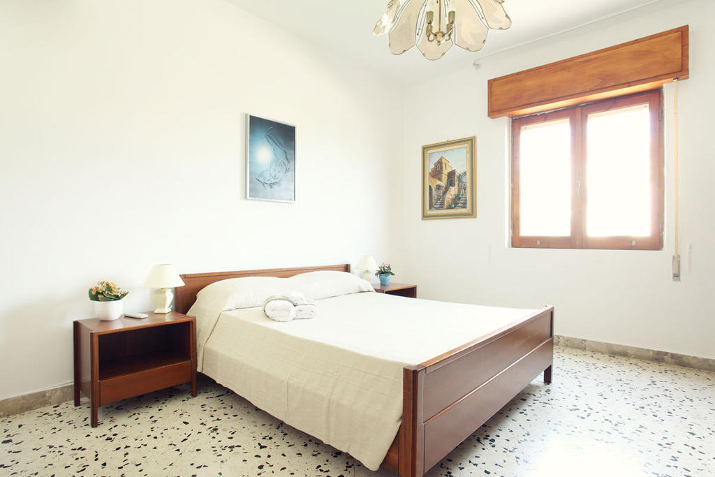 ポルト・エンペードクレApp.Ti Scala Dei Turchi Tetideアパートメント 部屋 写真